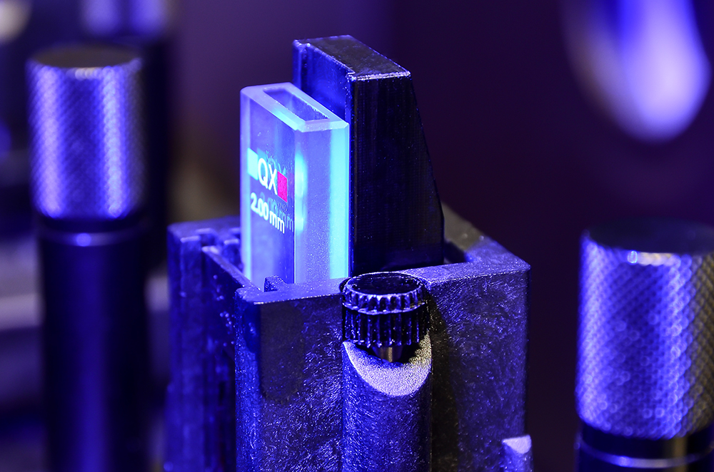 cuvette in uv-vis