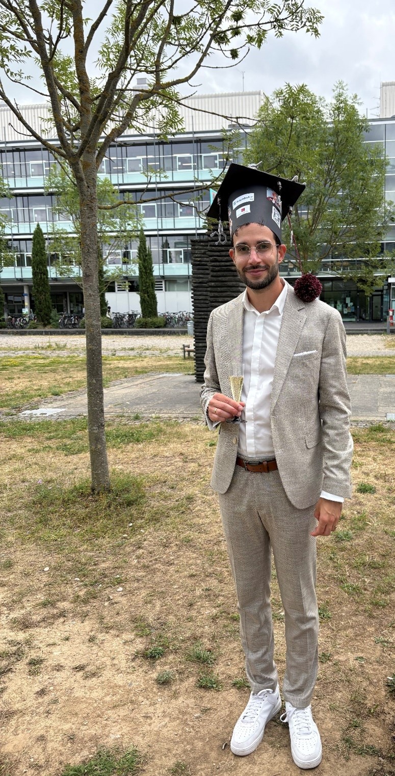 Lars Gössl after the defense of his doctoral theses.