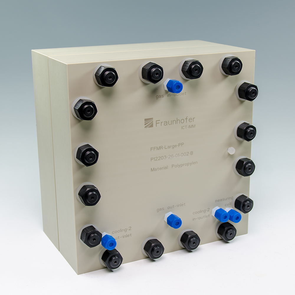 Falling film microreactor of PP Falling film microreactor of PP